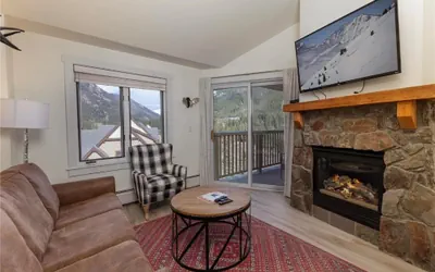 Photo 4 - Kids Ski Free – Steps to the Gondola, Updated Mountain View Condo