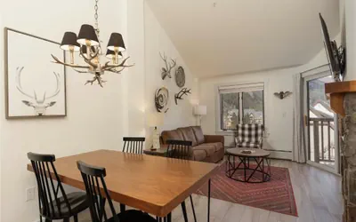 Photo 3 - Kids Ski Free – Steps to the Gondola, Updated Mountain View Condo
