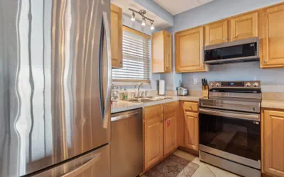 Photo 5 - Direct Oceanfront Condo with Private Balcony