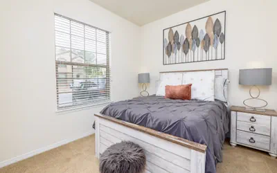Photo 3 - 5 bedroom townhouse with a private pool!