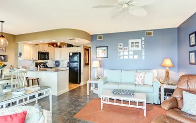 Photo 4 - Coastline Condo with private Balcony to Enjoy Views of the Atlantic Ocean