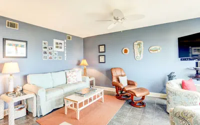 Photo 3 - Coastline Condo with private Balcony to Enjoy Views of the Atlantic Ocean