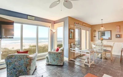 Photo 5 - Coastline Condo with private Balcony to Enjoy Views of the Atlantic Ocean