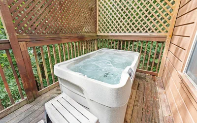 Photo 2 - 3 Bears One-Level Open Floor Plan Cabin with Pool Table