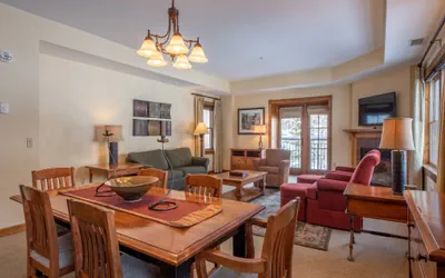 Photo 3 - Wheelchair Accessible 2-Bedroom Condo - Slopeside