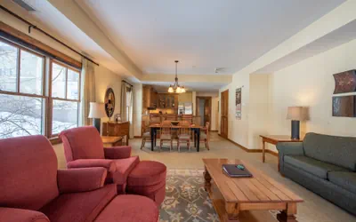 Photo 2 - Wheelchair Accessible 2-Bedroom Condo - Slopeside