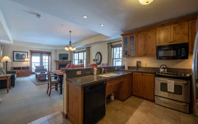 Photo 4 - Wheelchair Accessible 2-Bedroom Condo - Slopeside