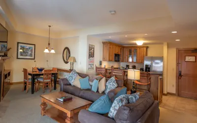 Photo 2 - Comfortable 1 Bedroom Condo - Slopeside