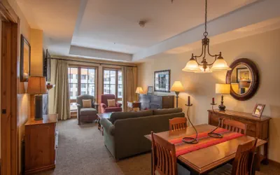 Photo 4 - Updated 1 Bedroom Condo in Mountaineer Square