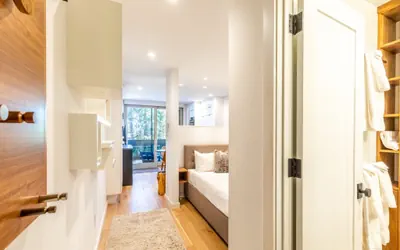 Photo 5 - Modern Hotel-Style Studio - Timber Creek Lodge #210