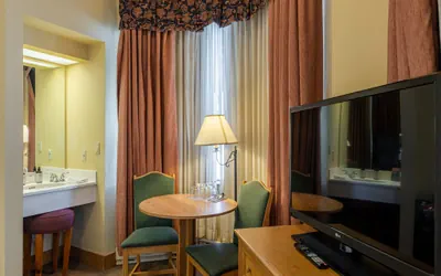 Photo 2 - Cozy Pet-Friendly King Studio in Mt. Crested Butte