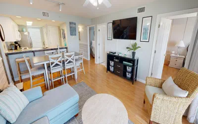 Photo 2 - Seacrest 710 is 2 BR Top Floor Gulf Side unit - Beautifully decorated
