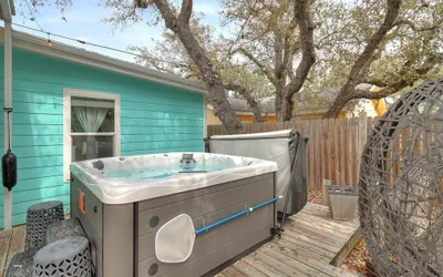 Photo 4 - Sandy Beach Retreat