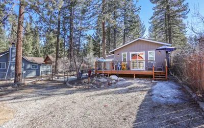 Photo 3 - Comet's Cabin