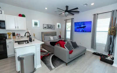 Photo 5 - Pet Friendly Modern Zen Studio Retreat with Hot Tub