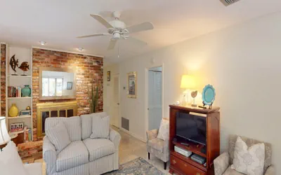 Photo 5 - Krewer Duplex