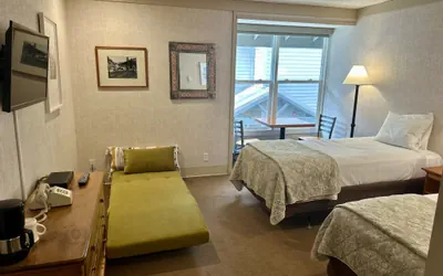 Photo 2 - Mountainside Inn 214