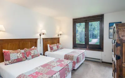 Photo 2 - Manitou Lodge #2