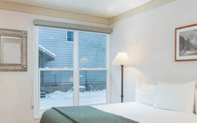 Photo 2 - Mountainside Inn 204