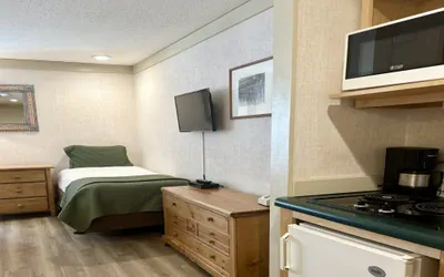 Photo 2 - Mountainside Inn 115