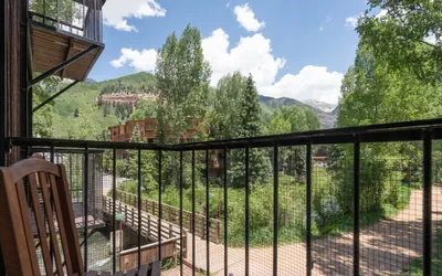 Photo 5 - Manitou Lodge #6