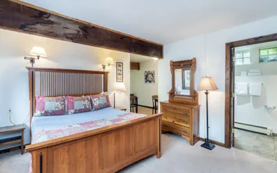 Photo 2 - Manitou Lodge #4