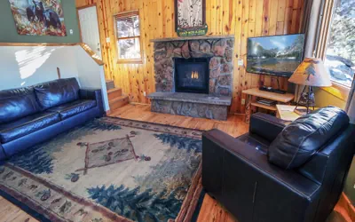 Photo 2 - Lazy R Cottages: 14