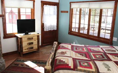 Photo 2 - Fawn Valley Inn: 157