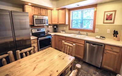 Photo 4 - Timber Creek Chalets: 9