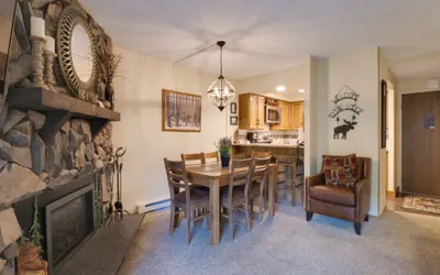 Photo 4 - Bridge End 2 Bedroom Condo #106/106A
