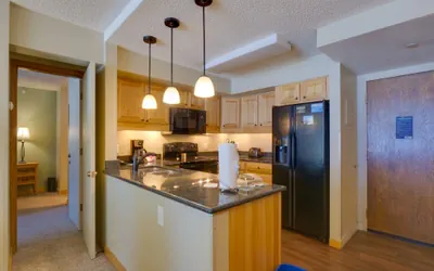 Photo 2 - Tucker Mountain 1 Bedroom Condo #521