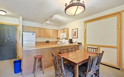 Photo 4 - Copper Springs 1 Bedroom Condo #323