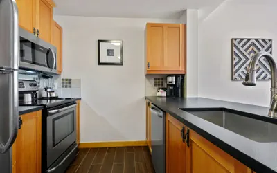 Photo 3 - Passage Point 1 Bedroom Condo #625