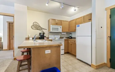 Photo 2 - Copper Springs 2 Bedroom Condo #232