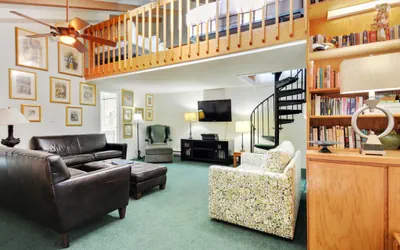 Photo 2 - Copper Mountain Inn 4 Bedroom + Loft Condo #425/429