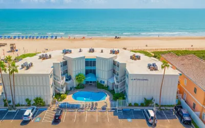 Beachfront Larger Corner Unit | Balcony | Pool
