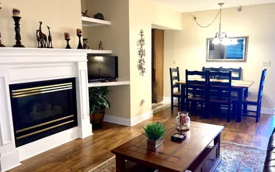 204 2-Bedroom