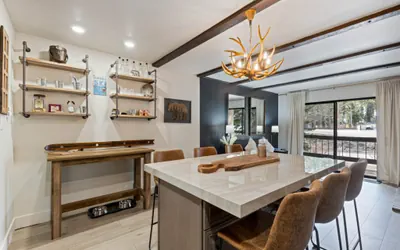 Photo 4 - Luxurious 2 Bedroom Base Camp Condo - Steps from Kirkwood Village
