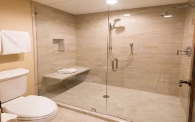 Photo 3 - Hotel King
