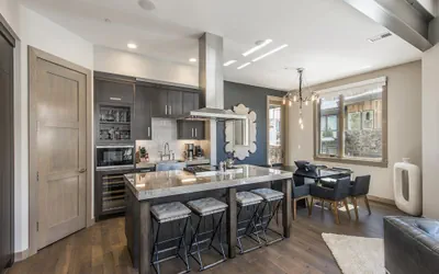 Photo 3 - Platinum Four Bedroom Suite