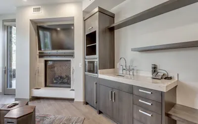 Photo 2 - Platinum Junior Two Bedroom B