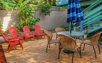 Photo 4 - Throwback Vibes "Near Beach "Great Deck