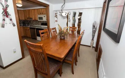 Photo 5 - Cozy Seven Springs 1 Bedroom Deluxe Condo Sleeps 4