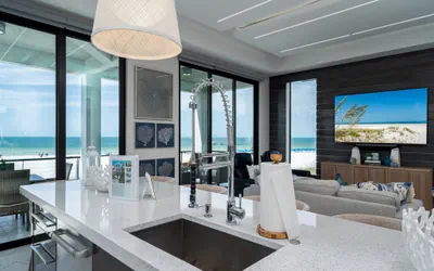 Photo 4 - 61 Once Upon A Tide: 4BR Beachfront with Pool & Spa!