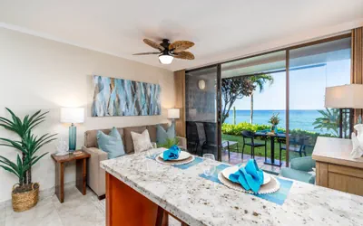 Photo 4 - Kuleana 405 Oceanfront 1 Bedroom