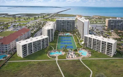 Photo 5 - Remodeled 3BR Gulf View Corner | Saida Towers SPI