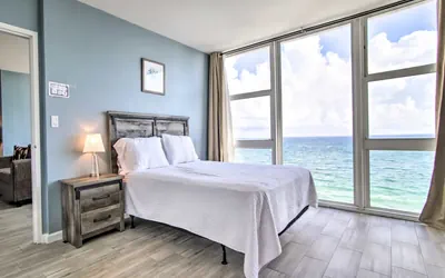 Photo 5 - Unit 1000 Ocean Manor Beachfront Resort Ft Lauderdale Condo w/ Beach, Pool, Tiki Bar, Fab Views