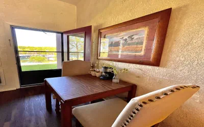 Photo 4 - Mountain Harbor King Guest Room on Lake Ouachita