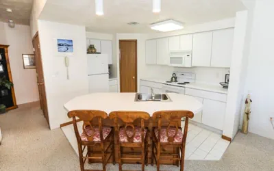 Photo 5 - Seven Springs Stonegate 2 Bedroom Deluxe Condo, Ski-In/Out, Sleeps 8!
