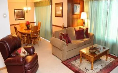 Seven Springs 2 Bedroom Standard Condo, Sleeps 10!